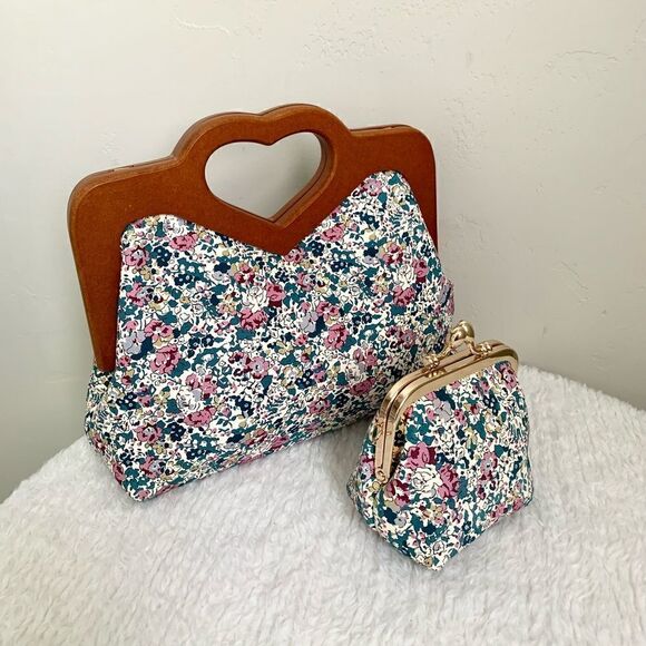 Handmade Large Genuine Printed Floral Leather Wooden Frame Bag with Small Purse - Picture 5 of 16